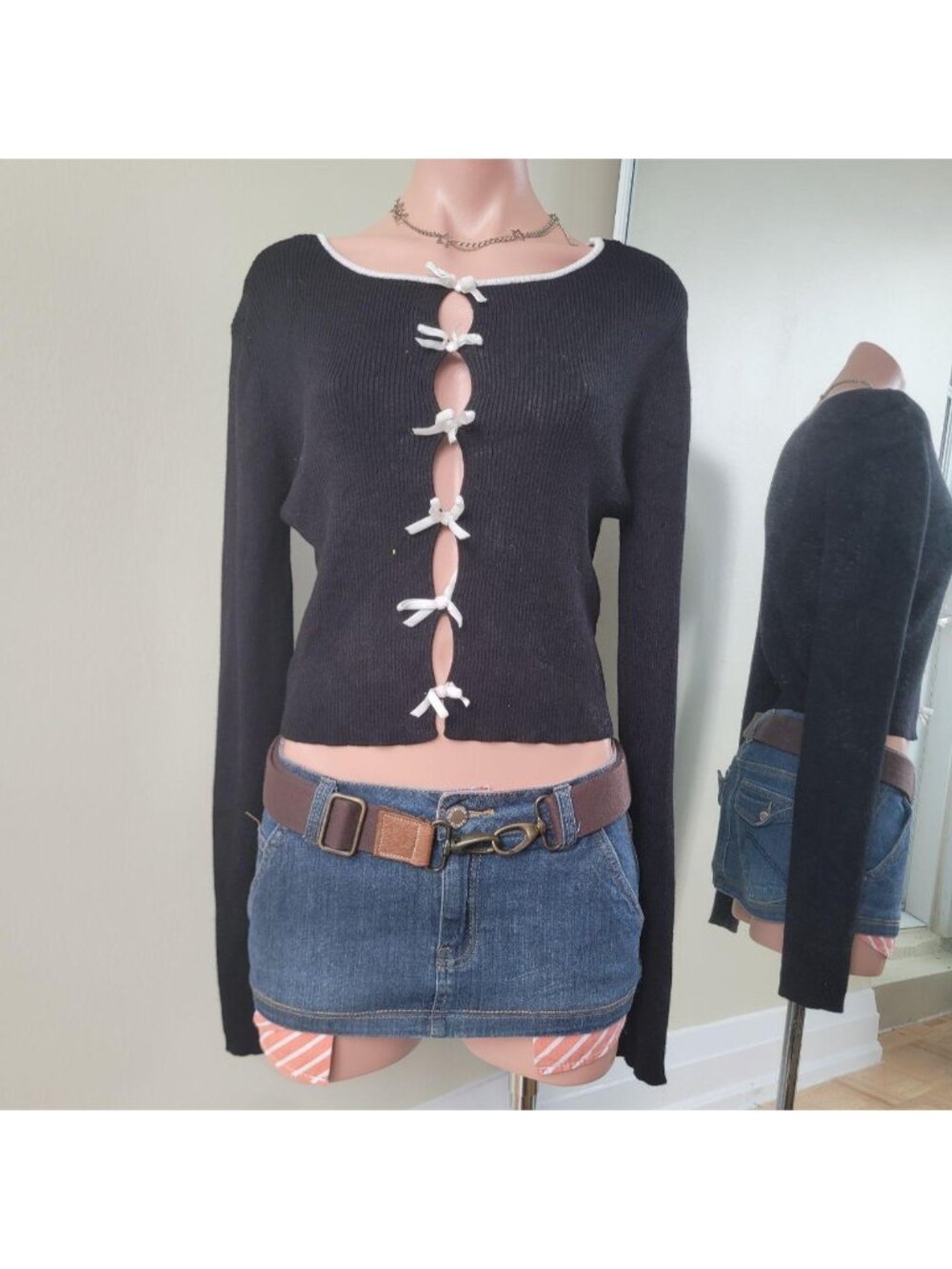Ardene Front Slit Knit Ribbon Tie Cropped Long Sleeve Top (XL)